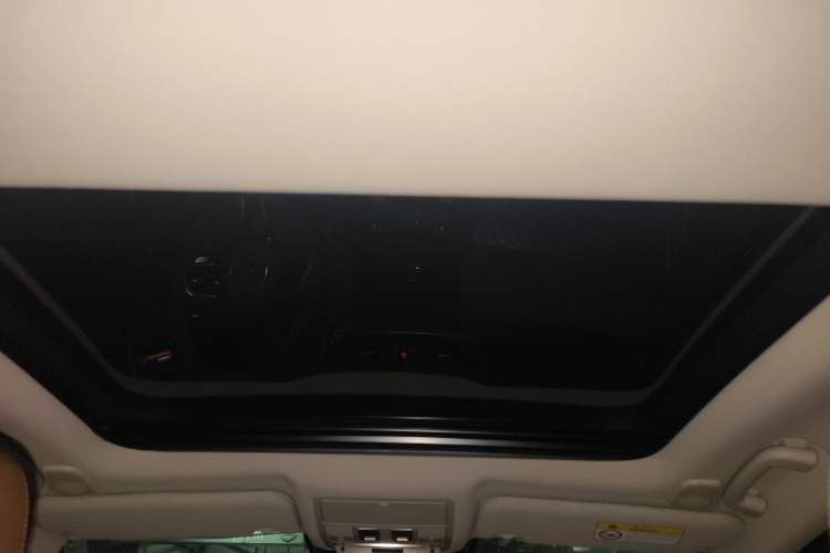 Used Jaguar XFL 2022 XFL 2.0T P250 Two-Wheel-Drive Prestige Luxury Edition