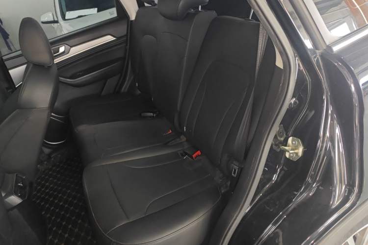 Used Haval H6 2019 Sport Edition 1.5T Automatic Two-Wheel Drive Elite Model China VI Left Rear Seat