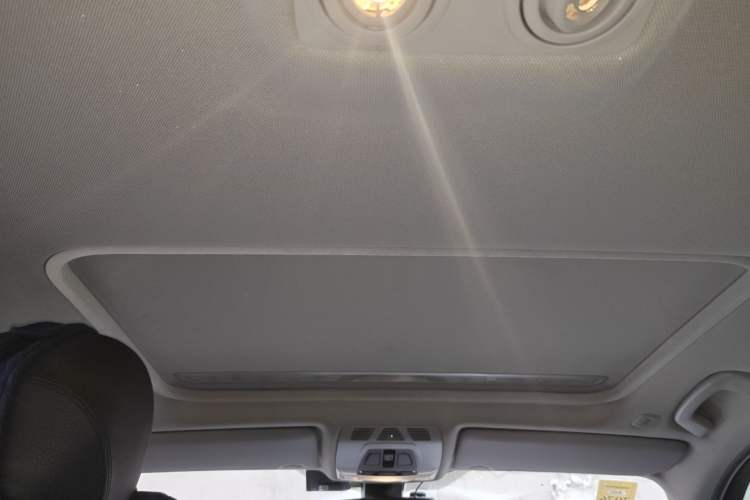 Used BMW 3 Series 2014 320Li Fashion Model Headliner