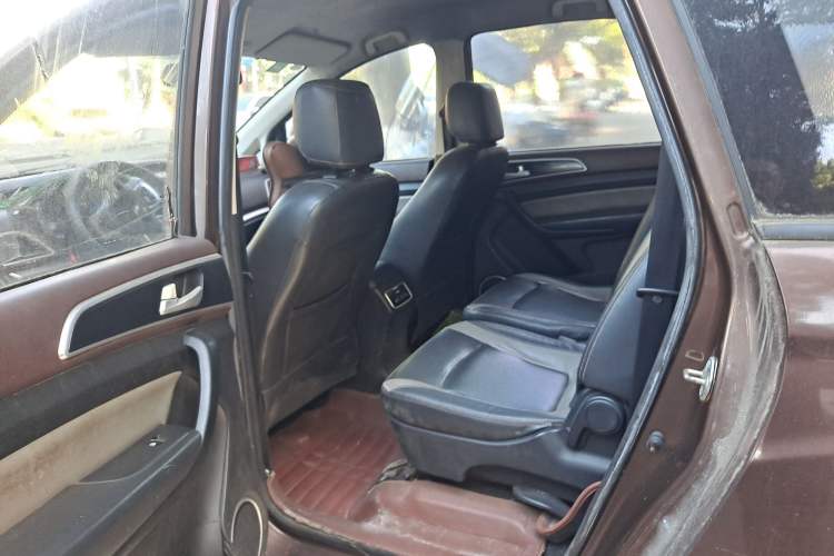 Used HYOSOW H3 2015 1.5L manual Comfort trim level