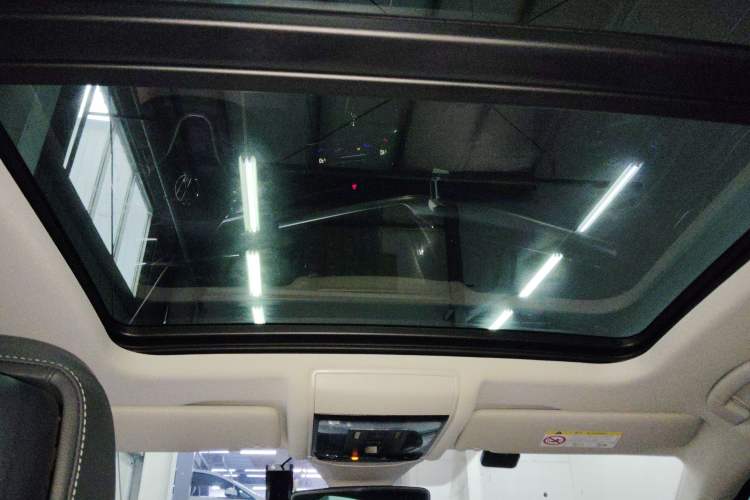 Used Volkswagen Passat 2024 380TSI Dragon Glory Edition Headliner