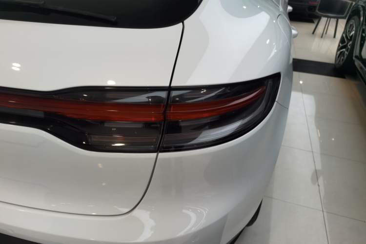 Used Porsche Macan 2022 Macan 2.0T
