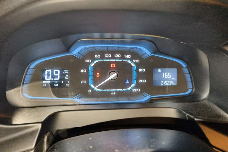 Used Roewe 360 2015 1.5L Manual Luxury Edition