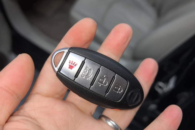 Used Nissan Sylphy 2014 1.6XV CVT Deluxe Edition