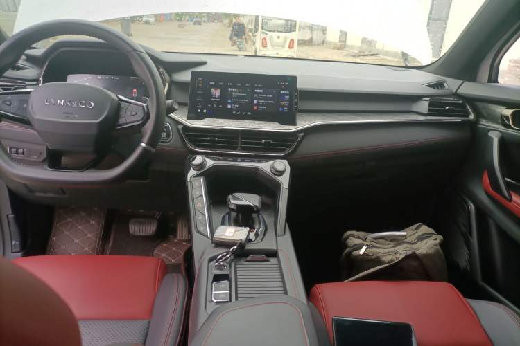 Used Lynk & Co 06 2020 1.5T JinPro model Audio And AC Panel