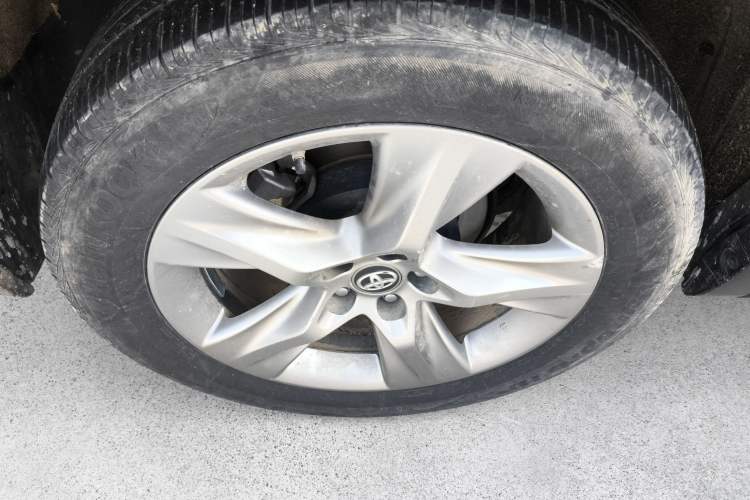 Used Toyota Highlander 2018 2.0T Four-Wheel Drive Luxury Version 7 Seats China VI Standard