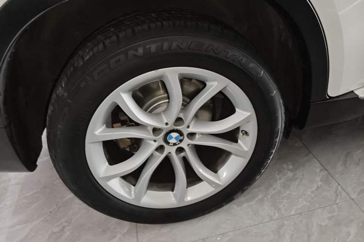 Used BMW X6 2015 xDrive35i Leading Model Exterior 5