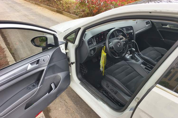 Used Volkswagen Golf 2020 Zhiai Edition 280TSI DSG Luxury Model