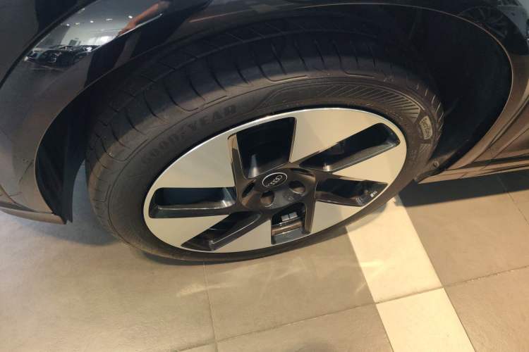 Used Audi Q6L e-tron 2026 First Launch Navigation Edition