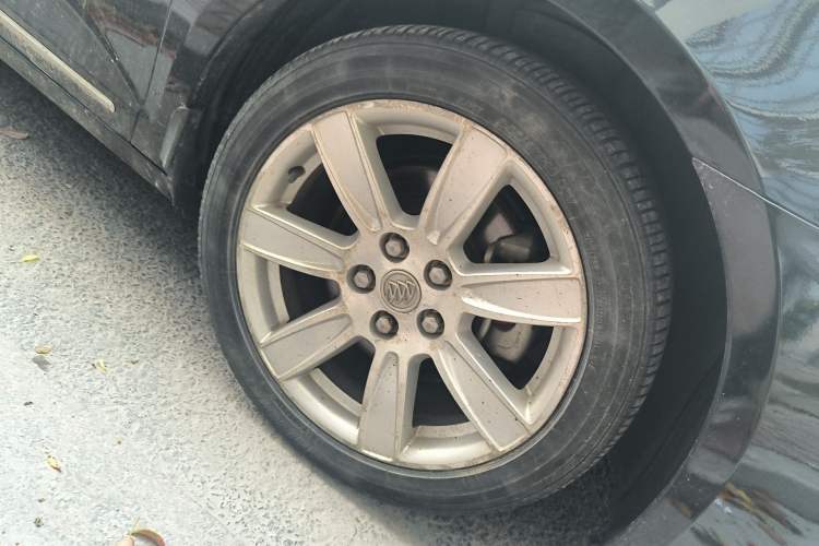 Used Buick LaCrosse 2012 2.4L SIDI Luxury Edition
