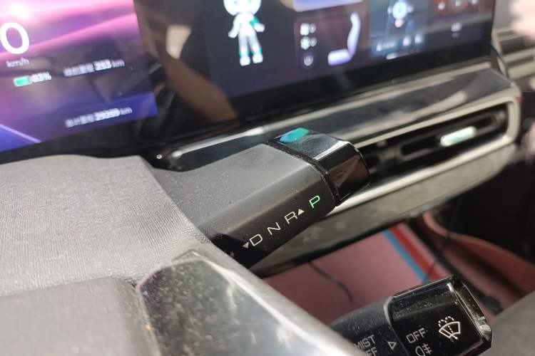 Used Baojun KiWi EV 2023 Smart Luxury Edition Lithium Iron Phosphate Gear Lever