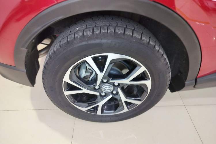 Used Toyota C-HR 2018 2.0L Leading Edition China V-standard
