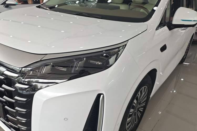 Used BYD Xia 2025 DM-i 1.5T 180km Excellence Model