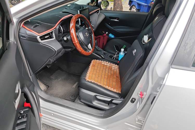 Used Toyota Corolla 2021 1.2T S-CVT Elite Edition Driver Seat