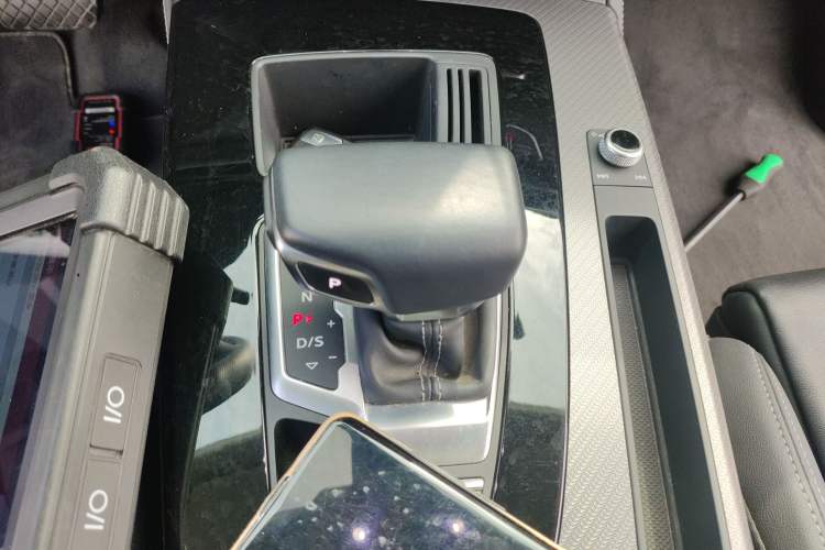 Used Audi Q5L 2022 45T Luxury Dynamic Model