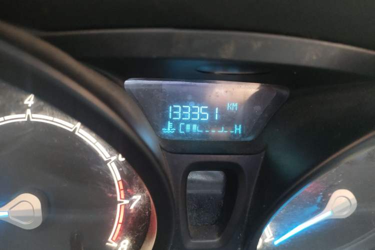 Used Ford Fiesta 2013 Sedan 1.5L Manual Fashion Edition Odometer Close Up