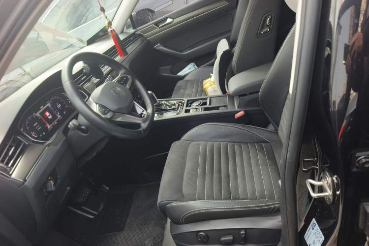 Used Volkswagen Magotan 2020 330TSI DSG Luxury Edition
