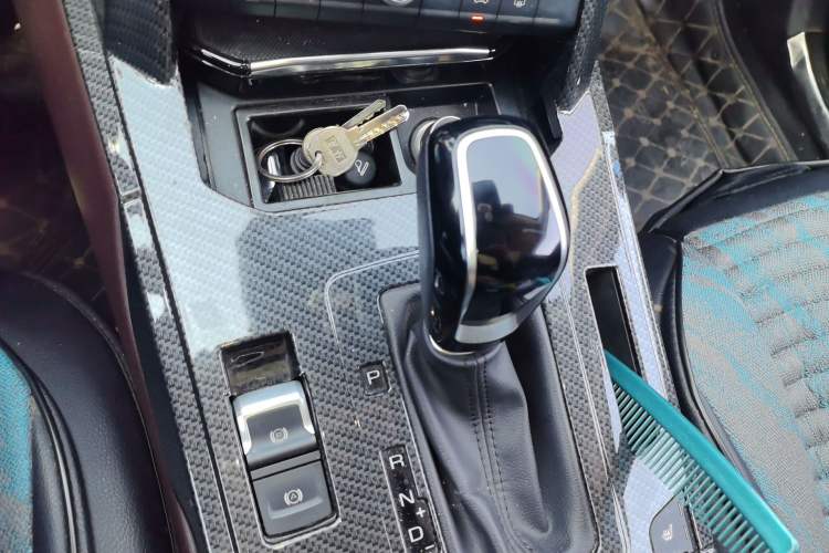 Used Wey VV7 2017 2.0T Flagship Model
