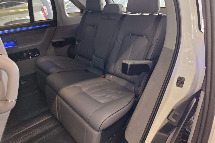 Used Zeekr MIX 2025 Intelligent Driving Version Left Rear Seat