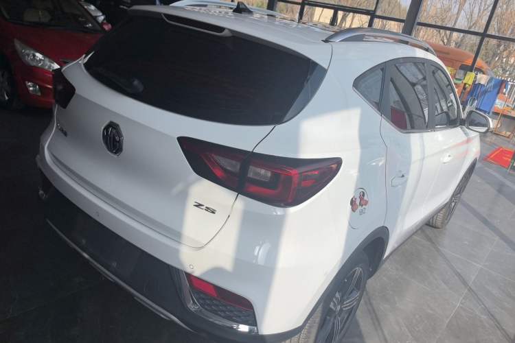 Used MG ZS 2018 1.5L Automatic Luxury Edition China V Standard Rear Right 45 Deg