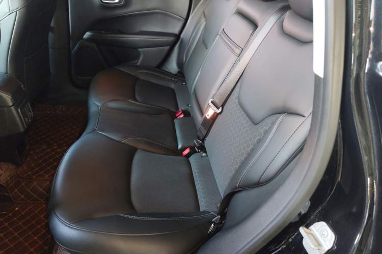 Used Jeep Compass 2020 220T Automatic Leading Edition