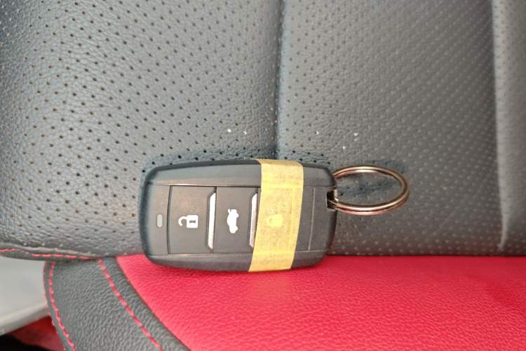 Used CHANGAN Eado 2017 RS 1.5T DCT Sharp Edition
