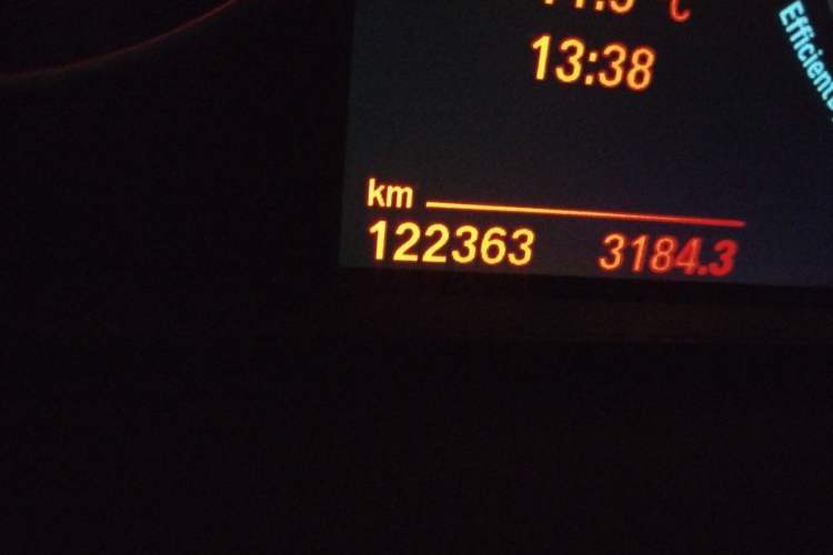 Used BMW 5 Series 2014 535Li Leading Model
