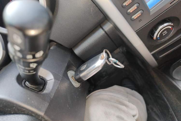 Used CHANGAN CX20 2014 1.4L Manual Sport Version China IV Standard
