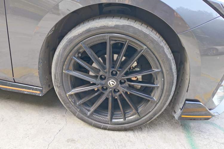 Used CHANGAN UNI-V 2023 1.5T Sport Edition