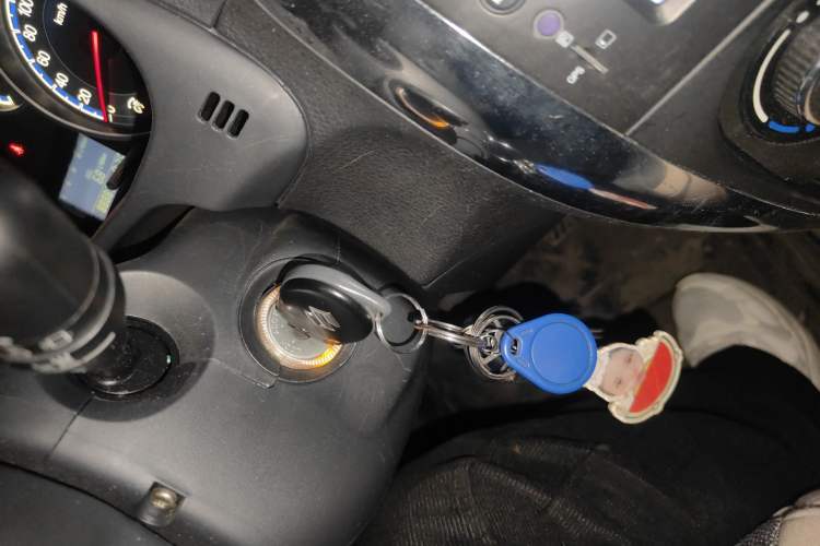 Used Suzuki SX4 2013 1.6L Manual CoolRide Model