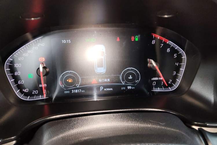 Used CHANGAN CS75 2019 280T DCT Million Edition China VI Standard
