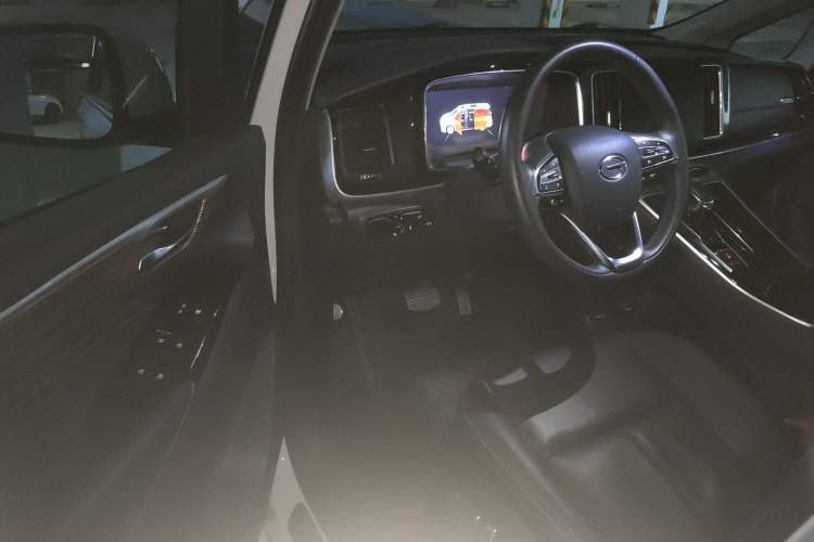 Used GAC Trumpchi M8 2023 Lingxiu Series 390T Prestige Edition
