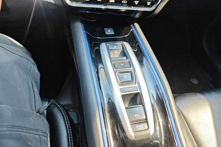 Used Everus VE-1 2021 Travel Edition
