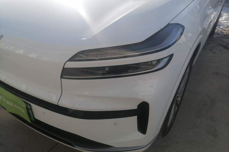 Used ONVO Luxeed L90 2025 Model—Ultra Six-Seater Version