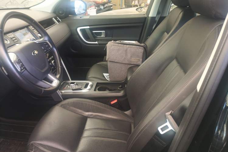 Used Land Rover Discovery Sport 2016 2.0T SE
