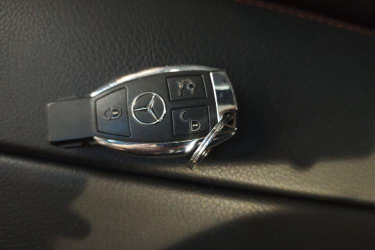 Used Mercedes-Benz GLC AMG 2017 AMG GLC 43 4MATIC Special Edition Vehicle Key