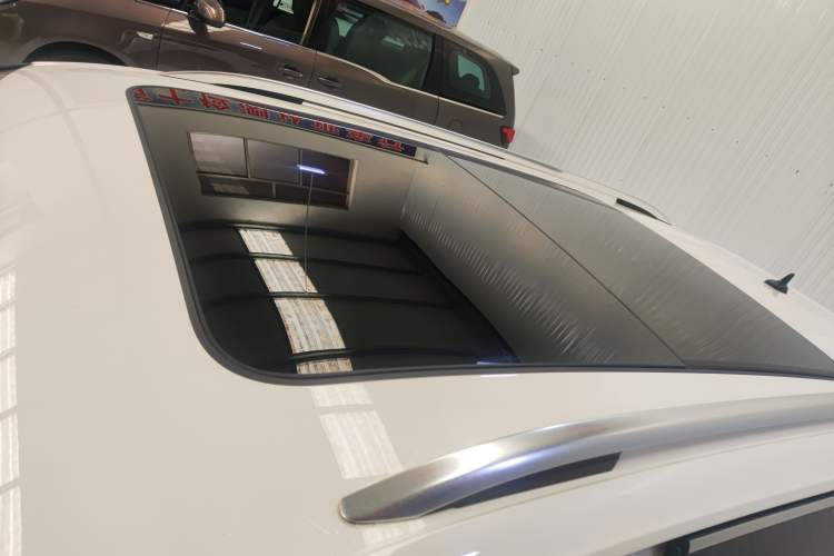 Used Volkswagen Tiguan L 2021 380TSI Automatic All-Wheel Drive R-Line Comfort Plus 7-Seater Roof