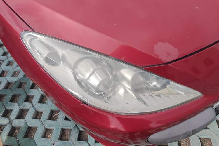 Used Peugeot 307 2008 Hatchback 1.6L Manual Deluxe Edition Right Front Headlight