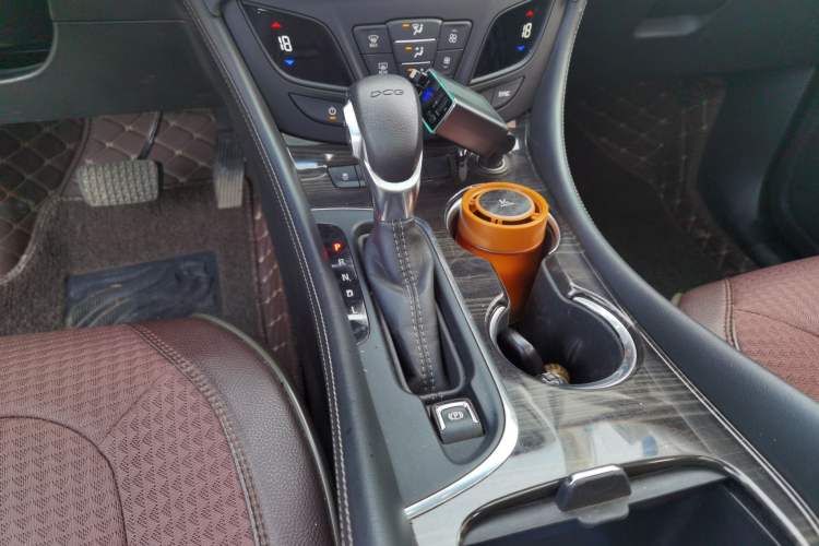 Used Buick Envision 2020 20T Two-Wheel Drive Leading Version