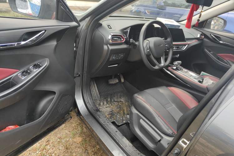 Used CHANGAN OSHAN X5 2023 Enjoy Edition 1.5T DCT Deluxe Model Driver Seat