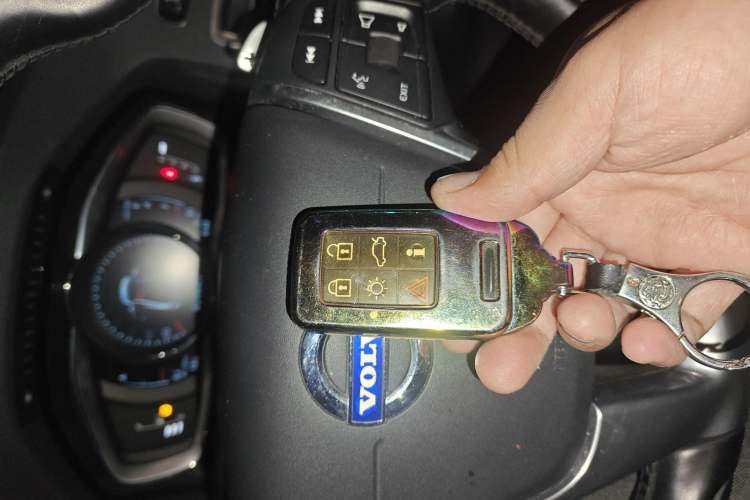 Used Volvo S60 2015 S60L T5 Zhiyue Edition