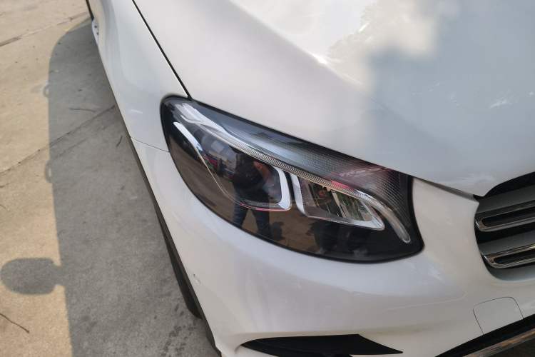 Used Mercedes-Benz GLC 2017 GLC 260 4MATIC Dynamic Edition Right Front Headlight