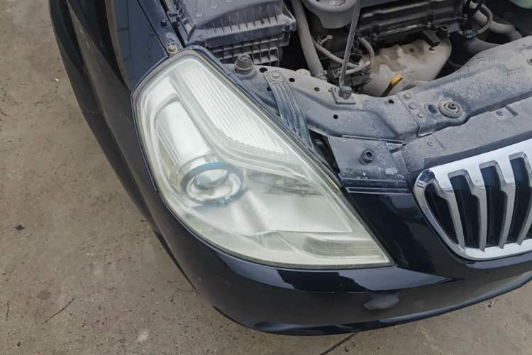 Used Buick Excelle 2013 1.5L Manual Classic Model Right Front Headlight