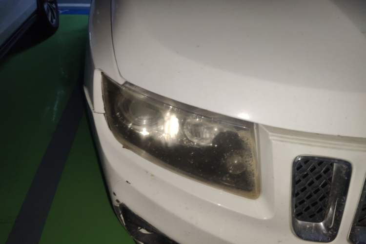 Used Jeep Compass 2014 Revised Version 2.4L Four-Wheel Drive Comfort Edition Right Front Headlight