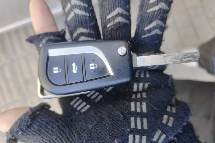 Used Toyota Corolla 2014 1.6L CVT GL-i Leather Edition