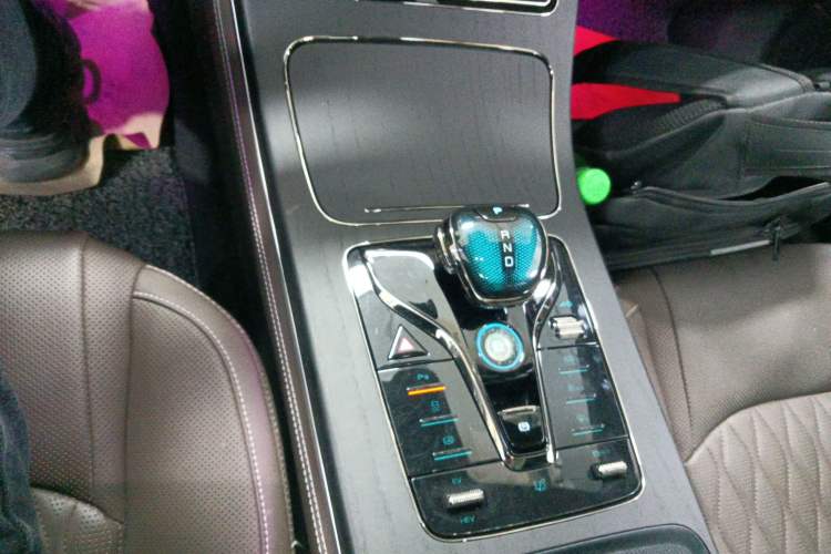 Used BYD Han 2023 DM-i Champion Edition 121KM Prestige Model