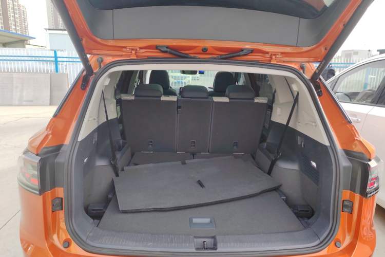 Used Volkswagen ID.6 CROZZ 2021 Long-Range PRO Edition