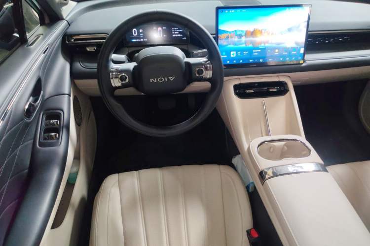 Used AION RT 2025 650 LiDAR Edition Steering Wheel