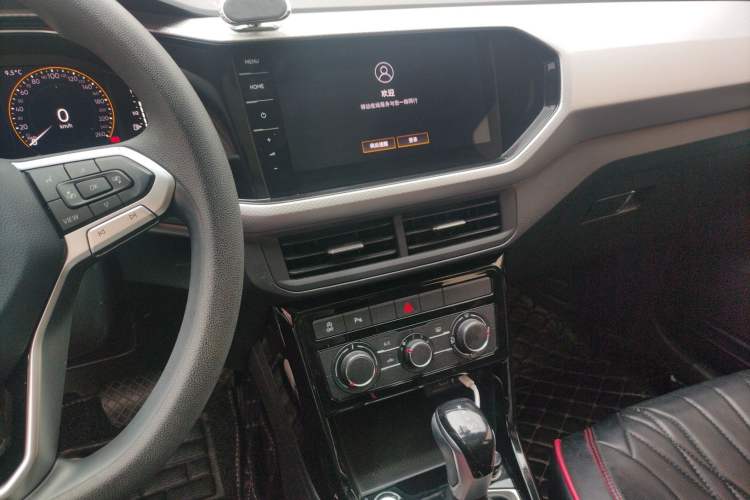 Used Volkswagen Tacqua 2021 1.5L Automatic 30th Anniversary Edition
