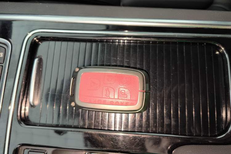 Used Jaguar XFL 2019 XFL 2.0T 200 PS Two-Wheel-Drive Elite Edition